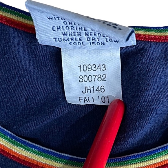 Vintage 2001 Old Navy Cropped Baby Tee Rainbow Stripe Trim Navy Blue | XXS/XS - Picture 9 of 9